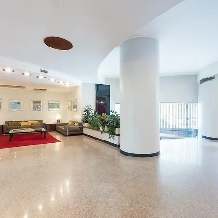 Duomo Deluxe 3* Milan
